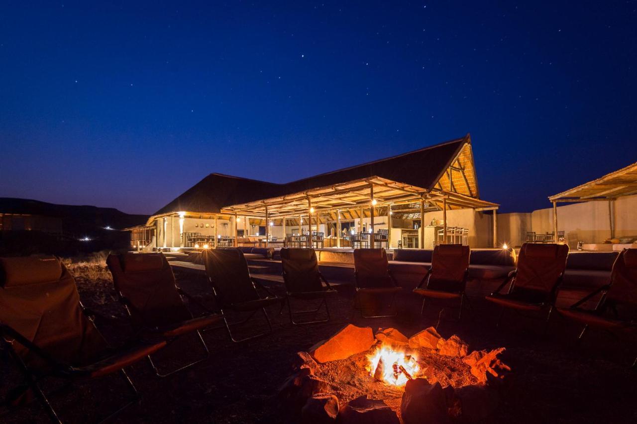 Вилла Wilderness Safaris Damaraland Camp Twyfelfontein Экстерьер фото