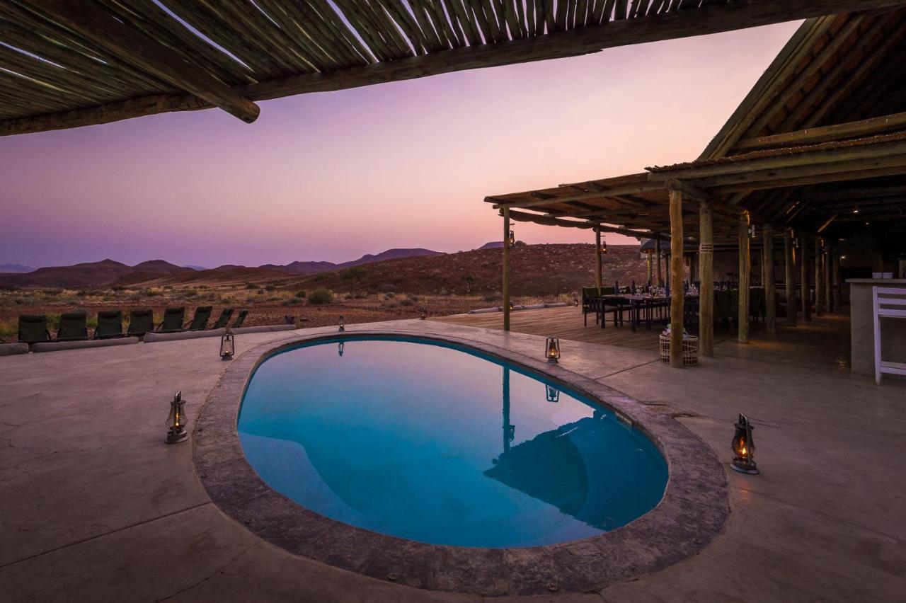 Вилла Wilderness Safaris Damaraland Camp Twyfelfontein Экстерьер фото